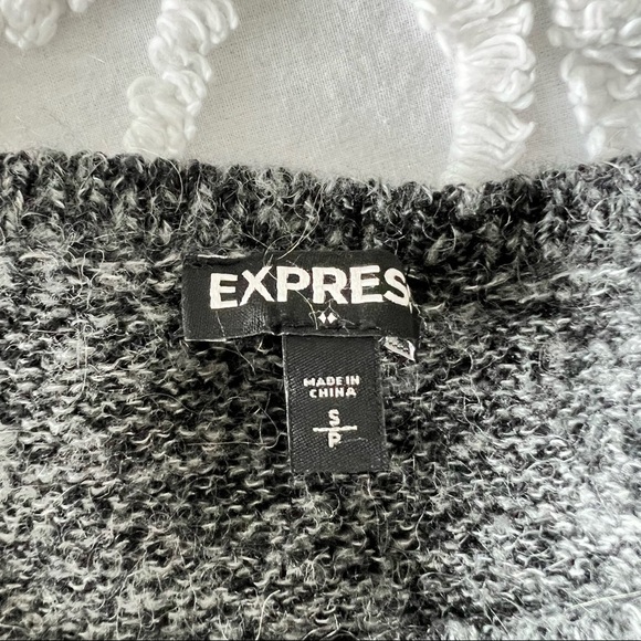 Express Grey Wool Mohair Blend Leopard Print Heart Sweater Size S Pullover - Picture 5 of 5